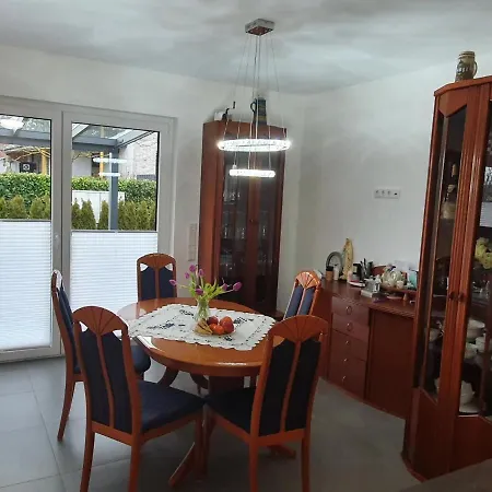 großzügige Unterkunft mit Terrasse Oberbrechen Exterior foto