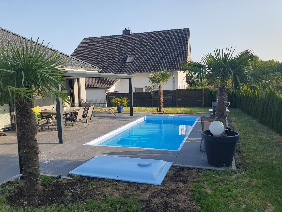 Apartment Großzügige Mit Terrasse Oberbrechen